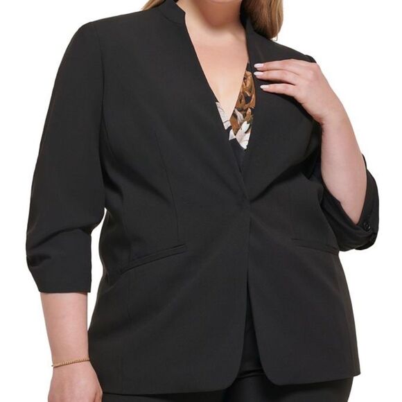 torrid Jackets & Blazers - Torrid Black Ruched 3/4 Sleeve Blazer Jacket